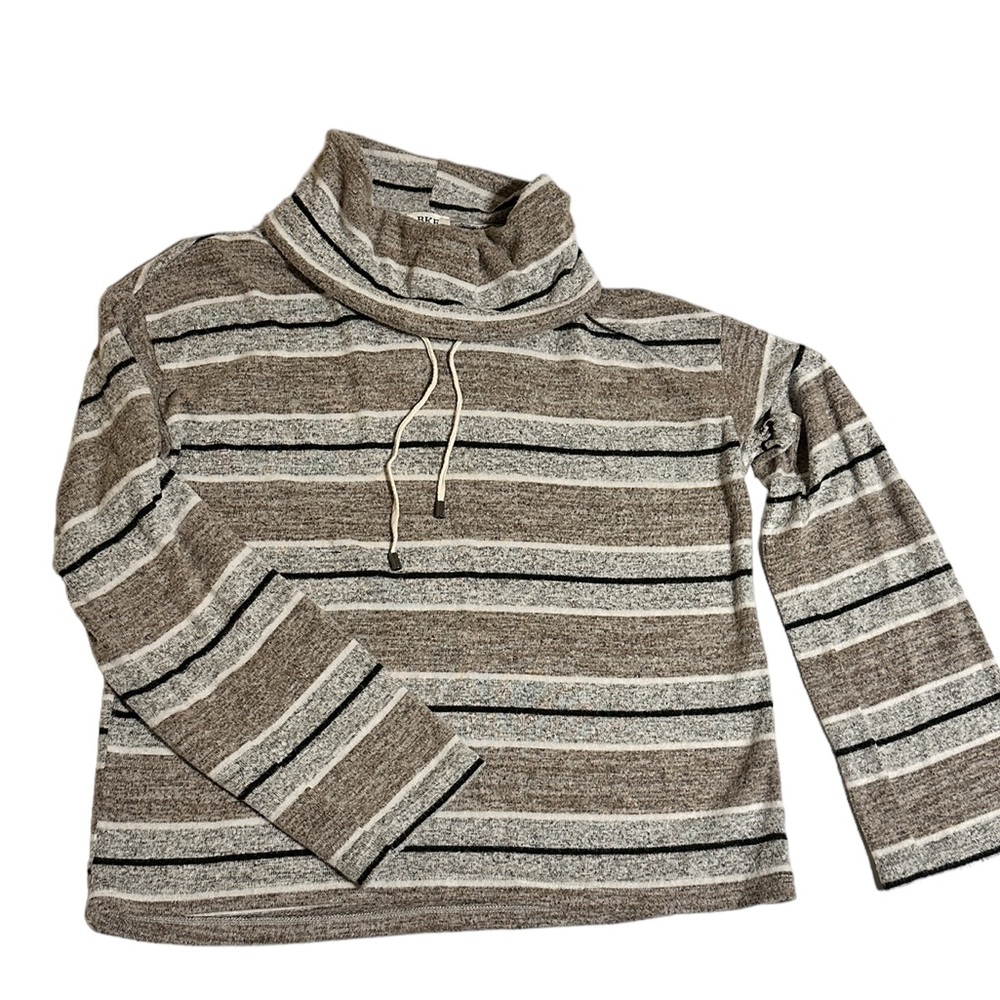 BUCKLE BKE fleece striped top drawstring cowl neckline cozy